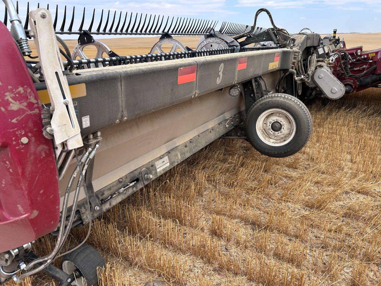 2024 MacDon FD250 Header Combine