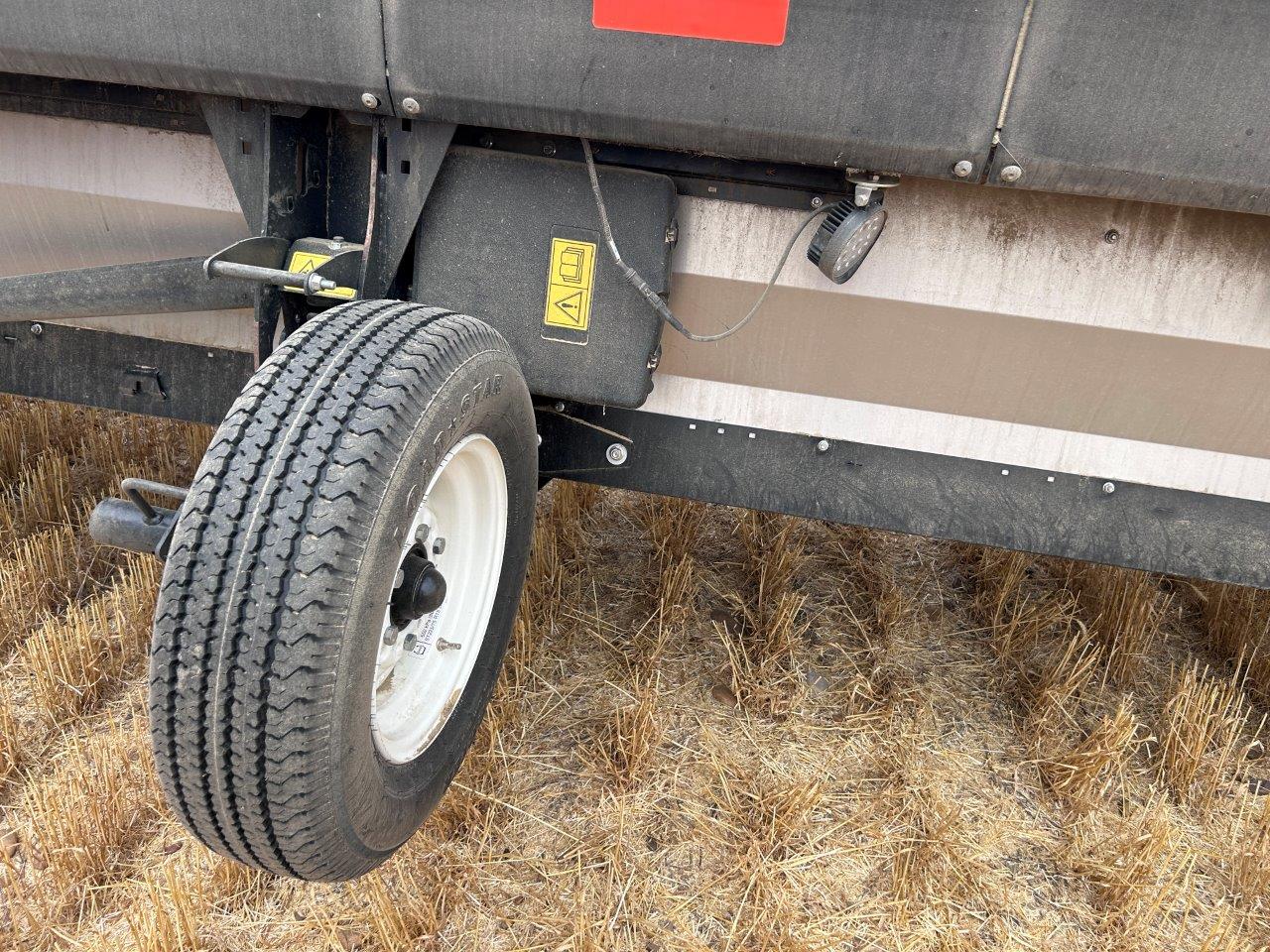 2024 MacDon FD250 Header Combine