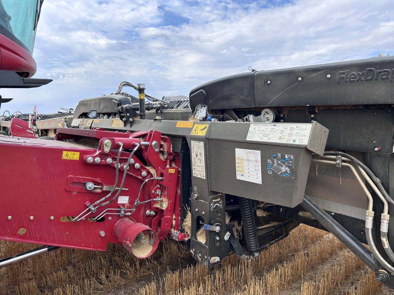 2024 MacDon FD250 Header Combine