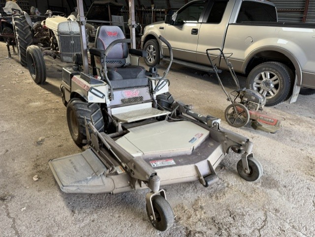 2020 Grasshopper 729T Mower/Zero Turn