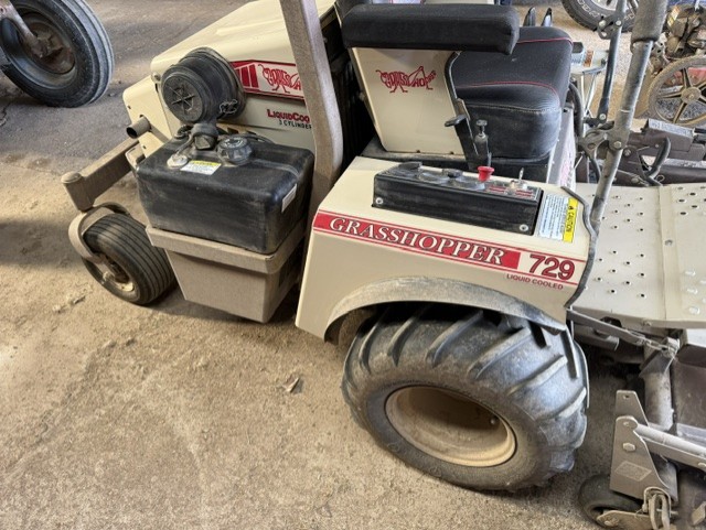 2020 Grasshopper 729T Mower/Zero Turn