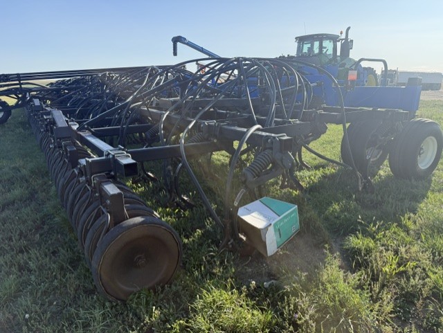 2012 New Holland P2060/P1070 Air Drill