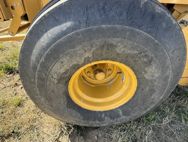 2022 Vermeer 605N Select Baler/Round