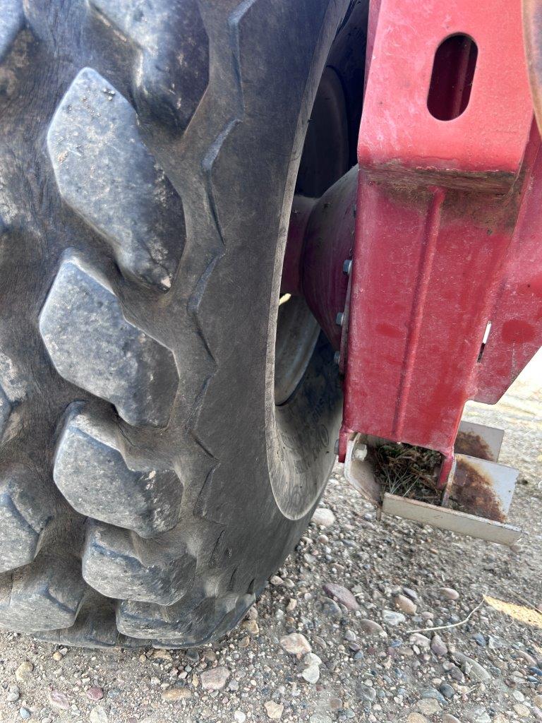 1991 Case IH 8830 Windrower