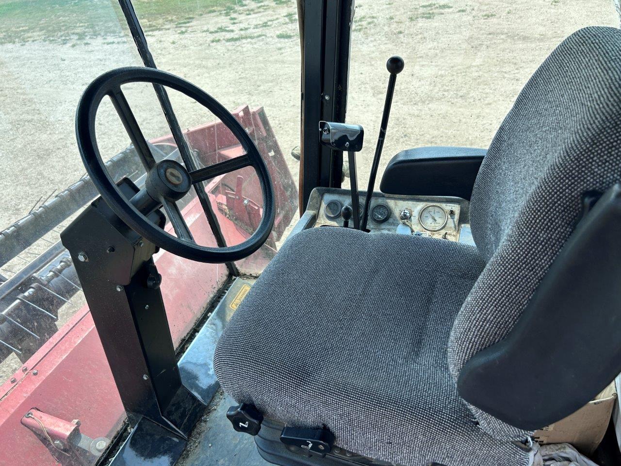 1991 Case IH 8830 Windrower