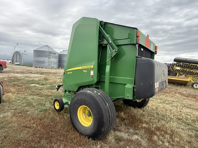 2021 John Deere 560M Baler/Round