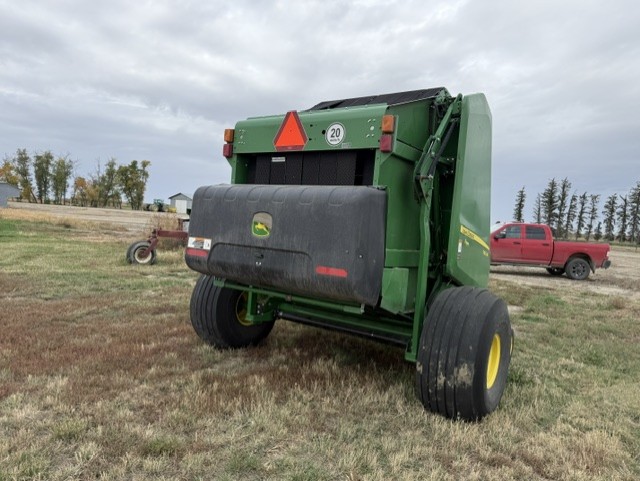 2021 John Deere 560M Baler/Round