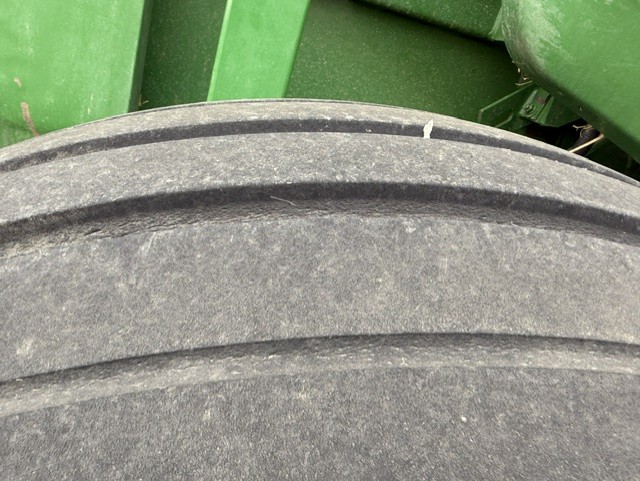 2021 John Deere 560M Baler/Round