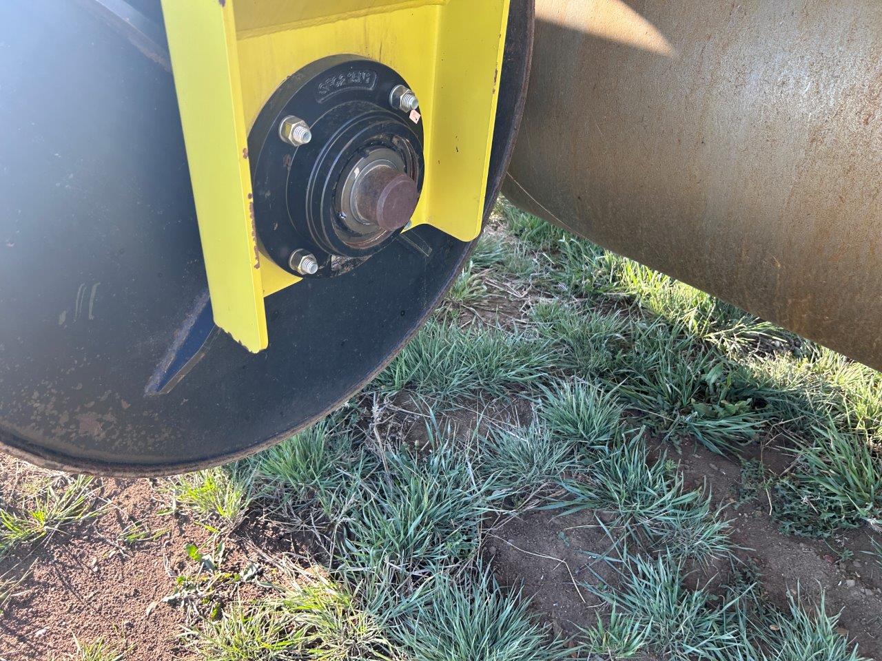 2020 Degelman LR8080 Land Roller