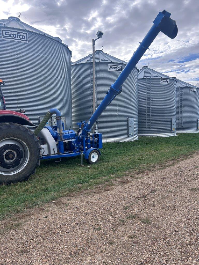 2018 Brandt 5200EX Grain Vac