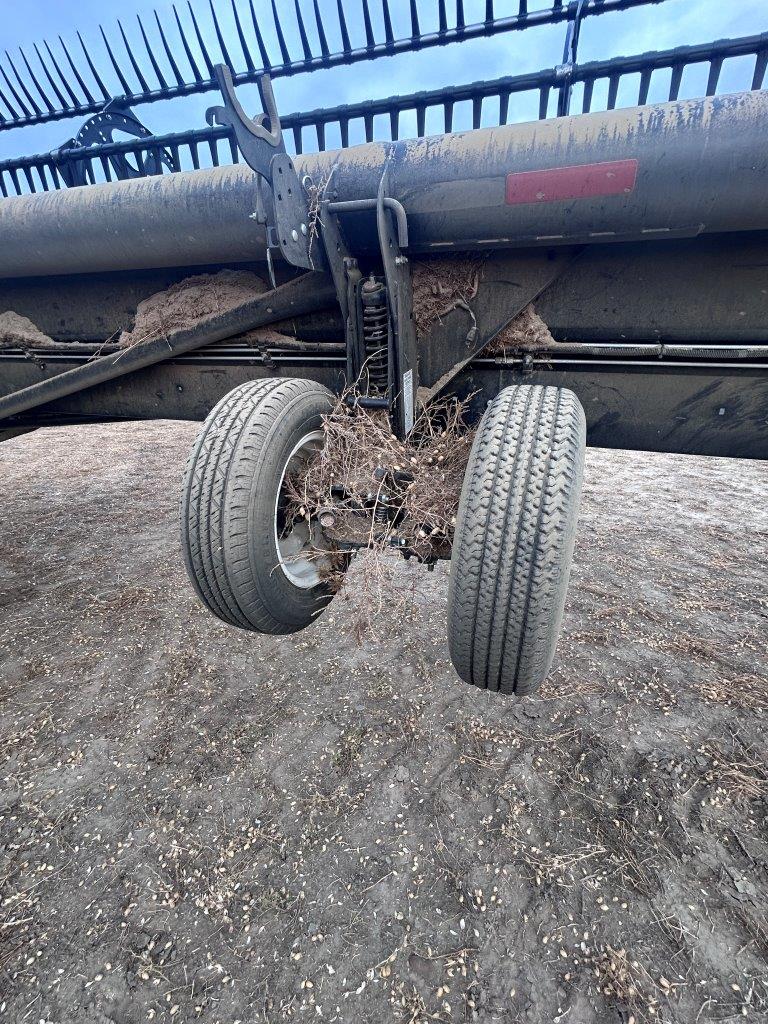 2019 MacDon FD145 Header Combine