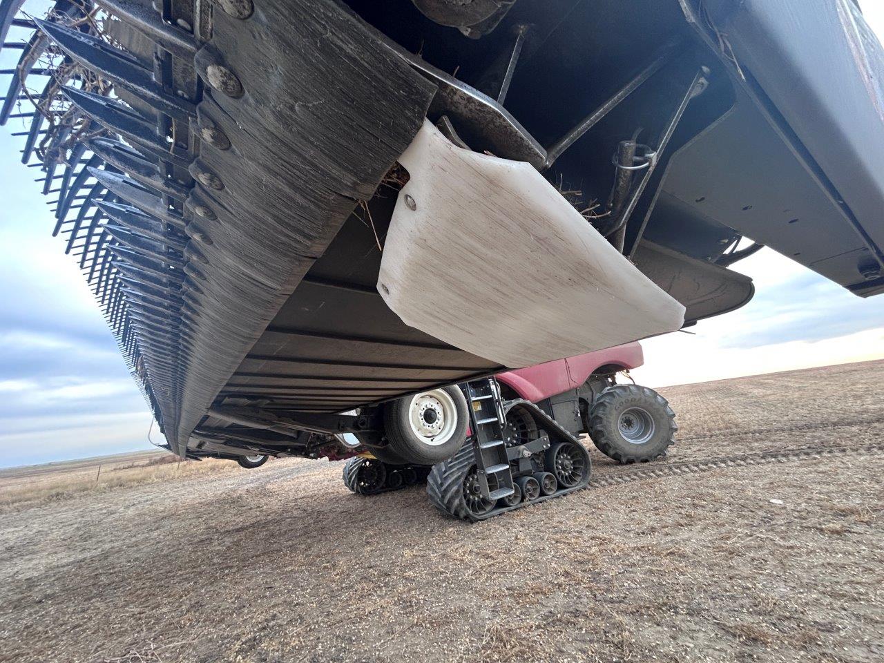 2019 MacDon FD145 Header Combine