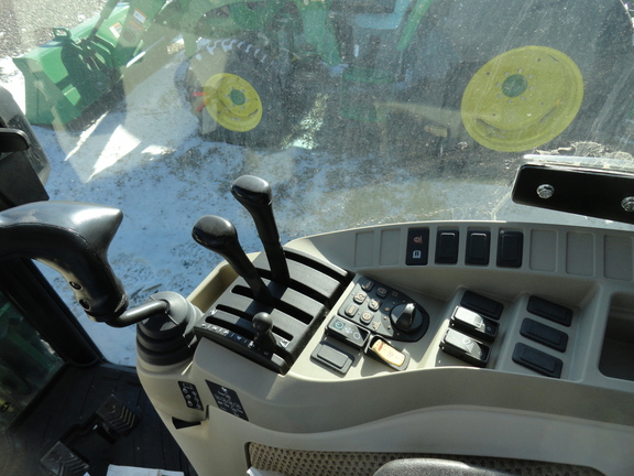 2023 John Deere 4066R Tractor Compact