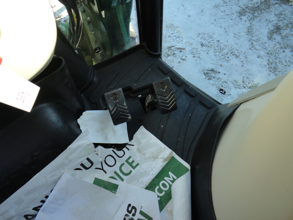 2023 John Deere 4066R Tractor Compact