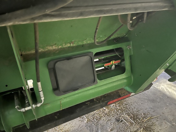 2013 John Deere 635FD Header Combine