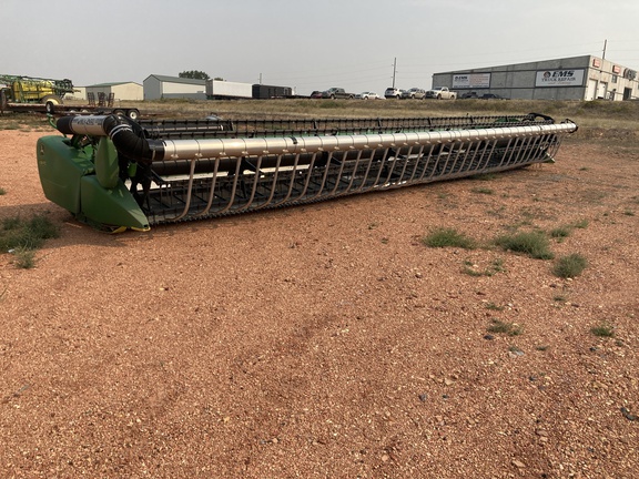 2013 John Deere 635FD Header Combine