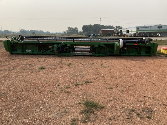 2013 John Deere 635FD Header Combine