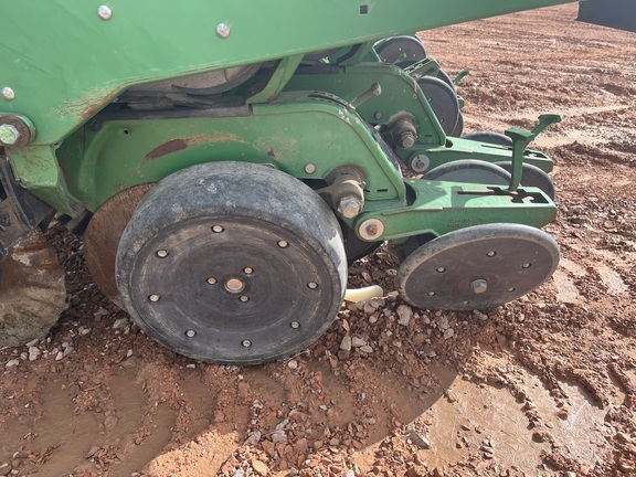 1998 John Deere 1780 Planter