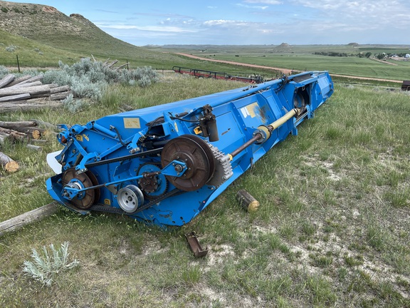 2008 Shelbourne CVS32 Header Combine