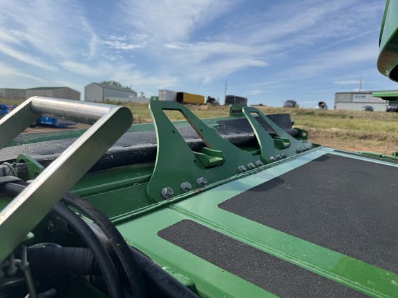 2023 John Deere S780 Combine