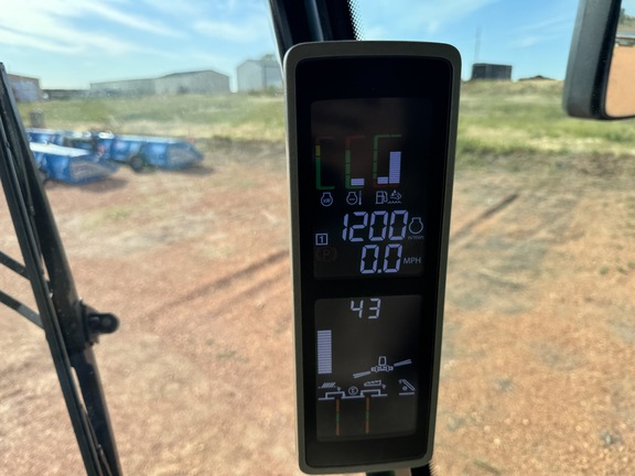 2023 John Deere S780 Combine