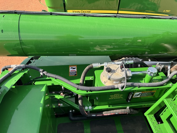 2023 John Deere S780 Combine