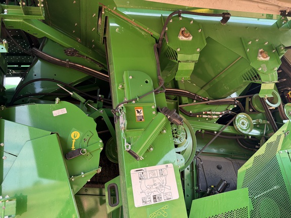 2023 John Deere S780 Combine