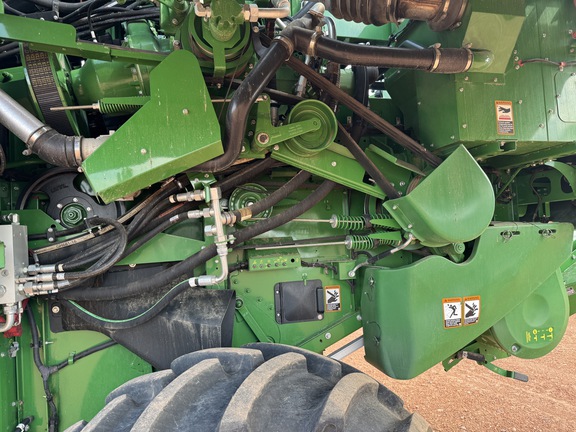 2023 John Deere S780 Combine