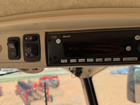 2023 John Deere S780 Combine