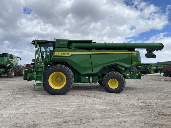 2022 John Deere X9 1000 Combine