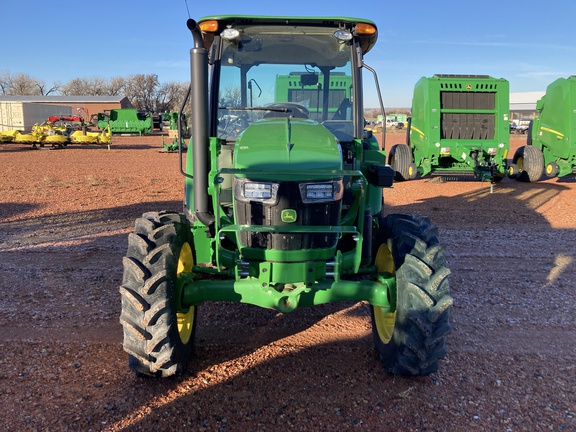 2023 John Deere 5075E Tractor