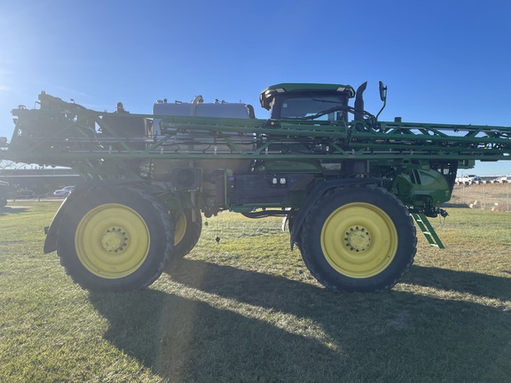 2024 John Deere 616R Sprayer/High Clearance