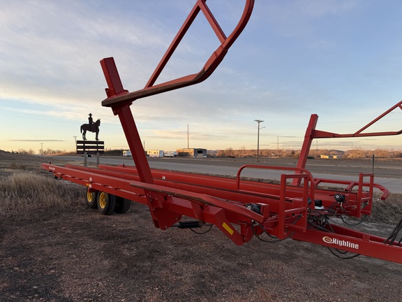 2019 Highline BM1400 Bale Mover