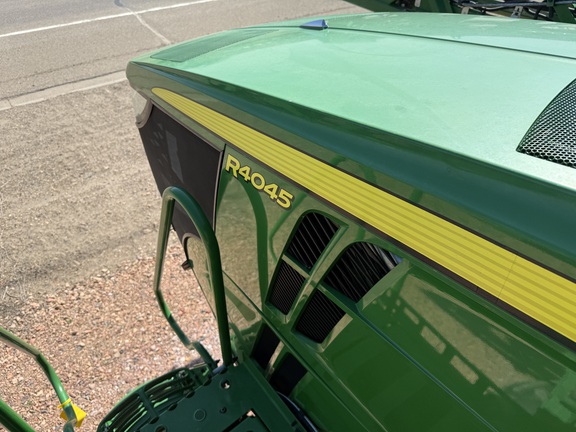 2020 John Deere R4045 Sprayer/High Clearance