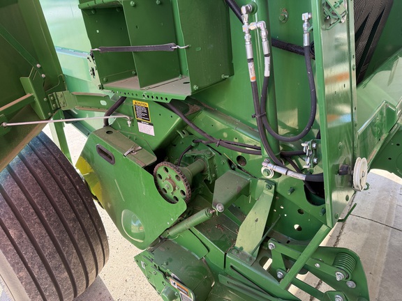 2019 John Deere 560M Baler/Round