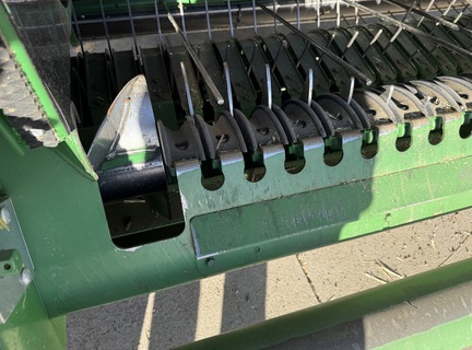 2019 John Deere 560M Baler/Round