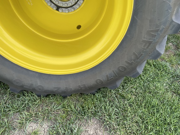 2024 John Deere X9 1000 Combine