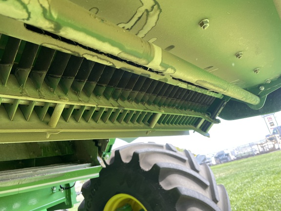 2024 John Deere X9 1000 Combine