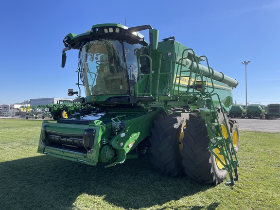 2024 John Deere X9 1000 Combine