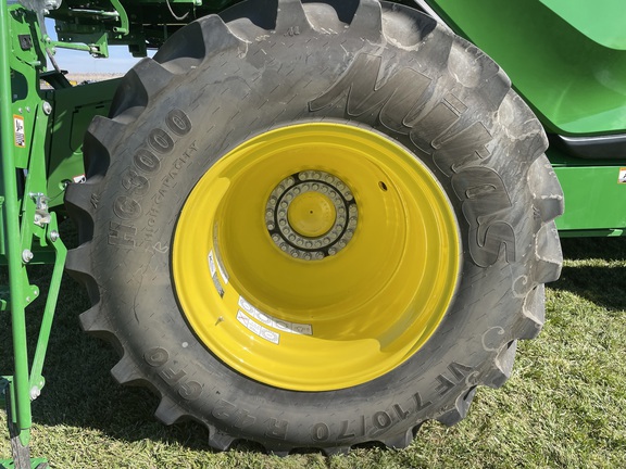 2024 John Deere X9 1000 Combine