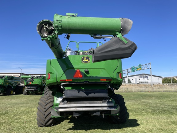 2024 John Deere X9 1000 Combine
