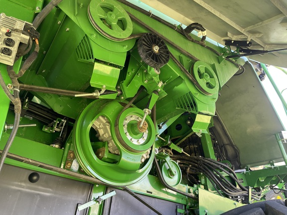 2024 John Deere X9 1000 Combine