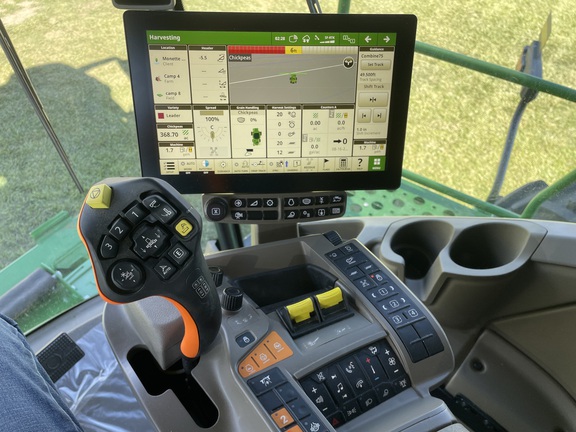 2024 John Deere X9 1000 Combine