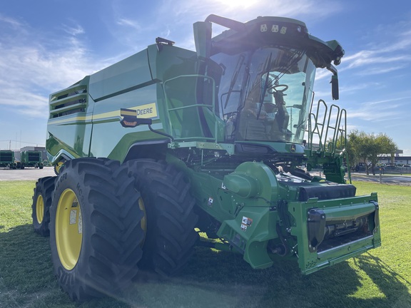 2024 John Deere X9 1000 Combine