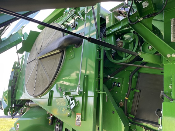 2024 John Deere X9 1000 Combine