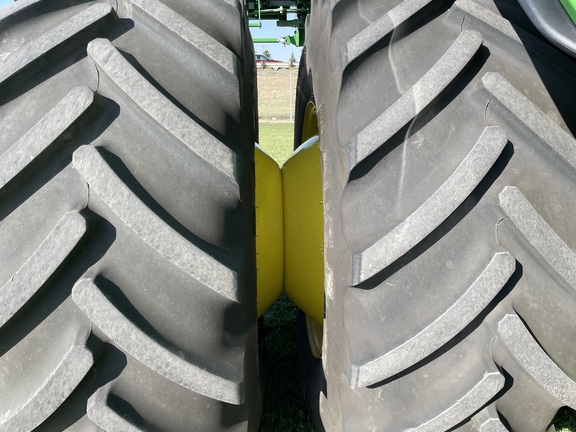 2024 John Deere X9 1000 Combine
