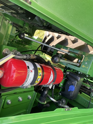 2024 John Deere X9 1000 Combine