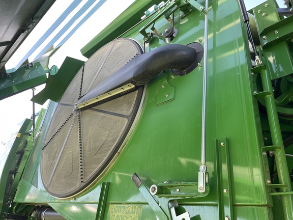 2024 John Deere X9 1000 Combine