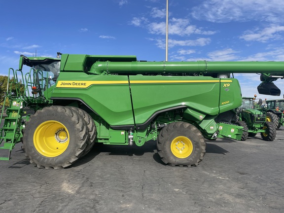 2024 John Deere X9 1000 Combine