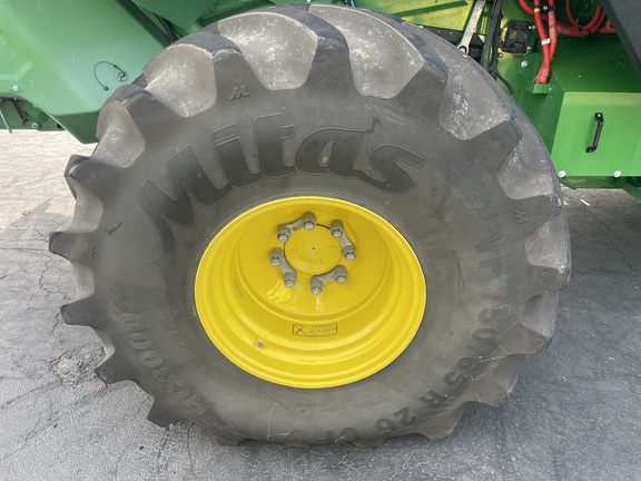 2024 John Deere X9 1000 Combine